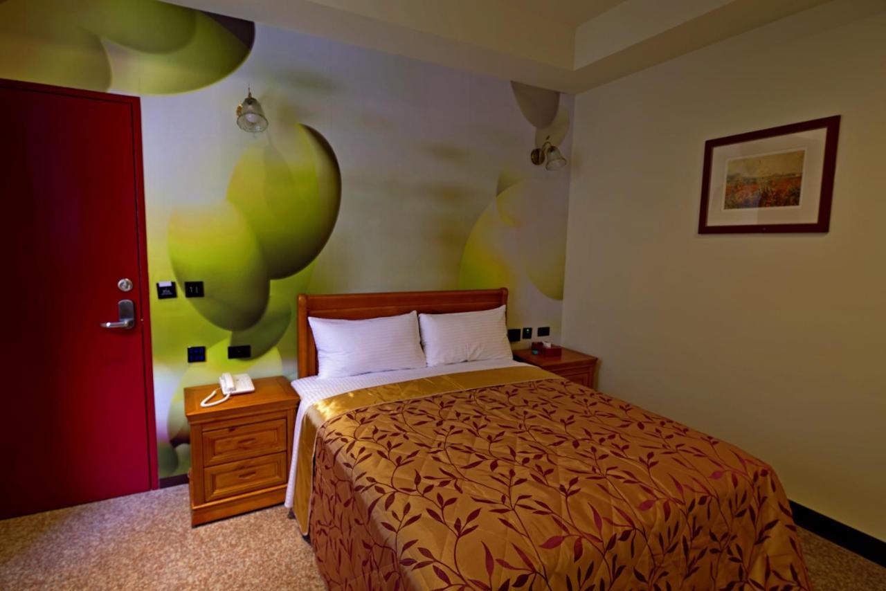 Hongfu Elegant Business Hotel Zhongli Exterior photo